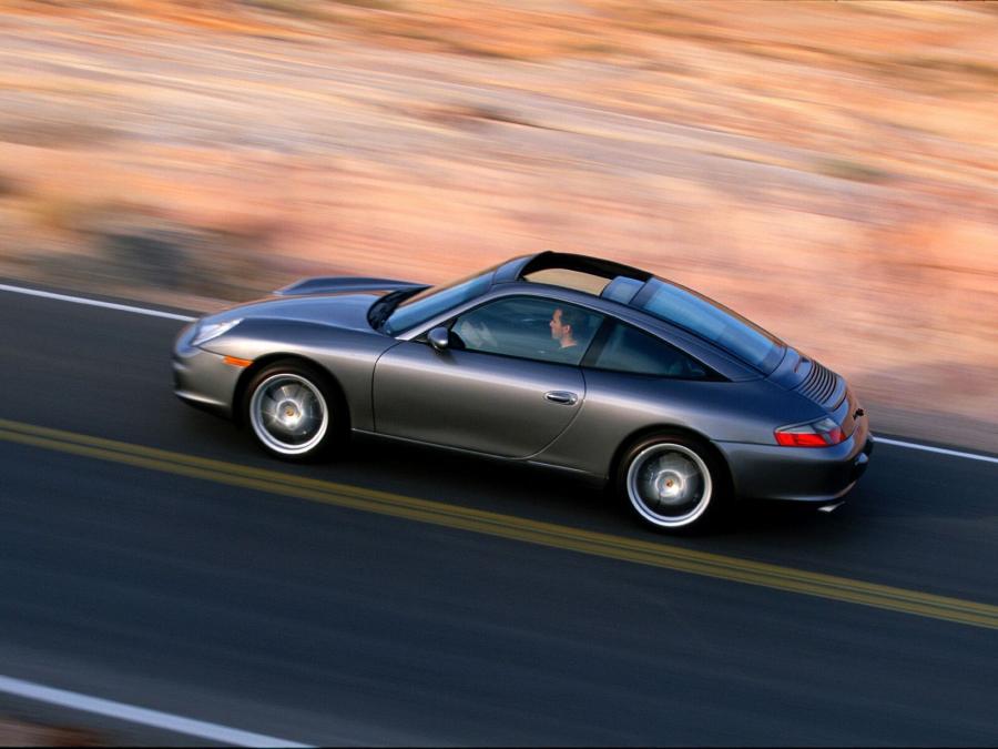  Porsche 911 Targa 2002 года  (US) (фото 5 из 18)